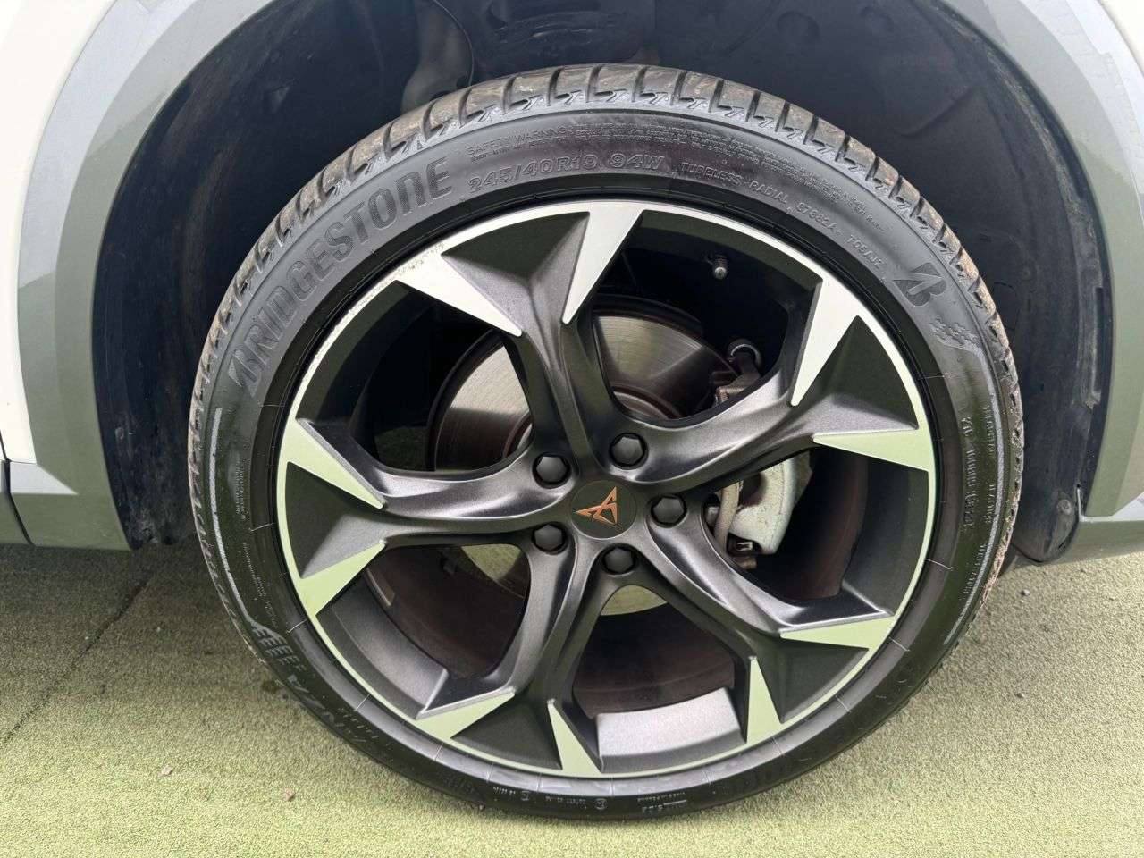 2024 CUPRA FORMENTOR 2024 CUPRA FORMENTOR