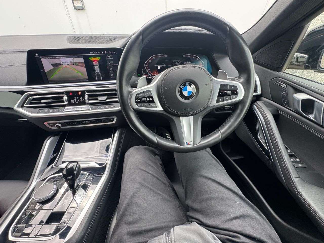 2022 BMW X6 2022 BMW X6