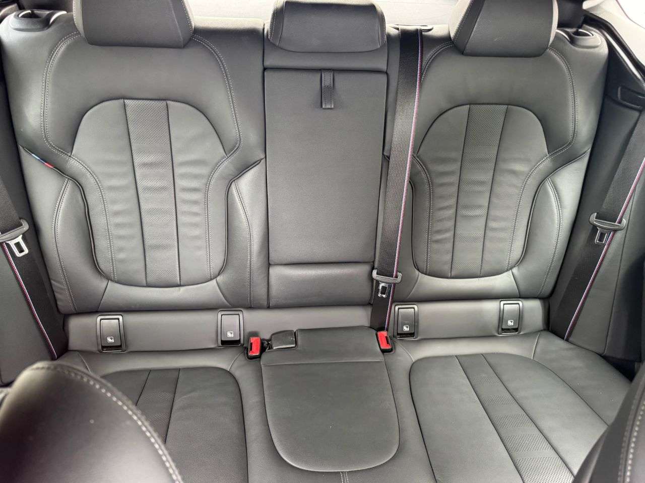 2022 BMW X6 2022 BMW X6