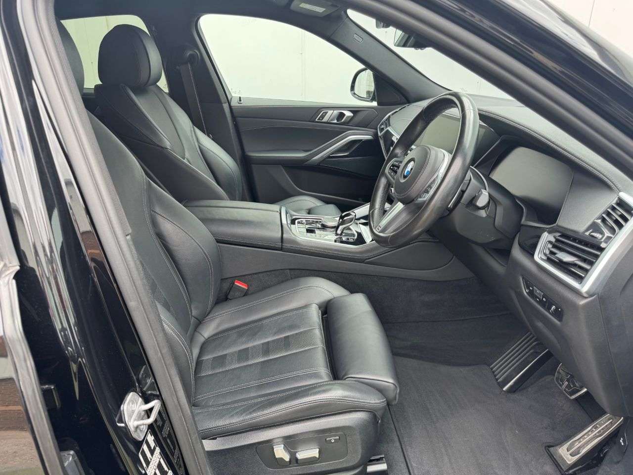 2022 BMW X6 2022 BMW X6