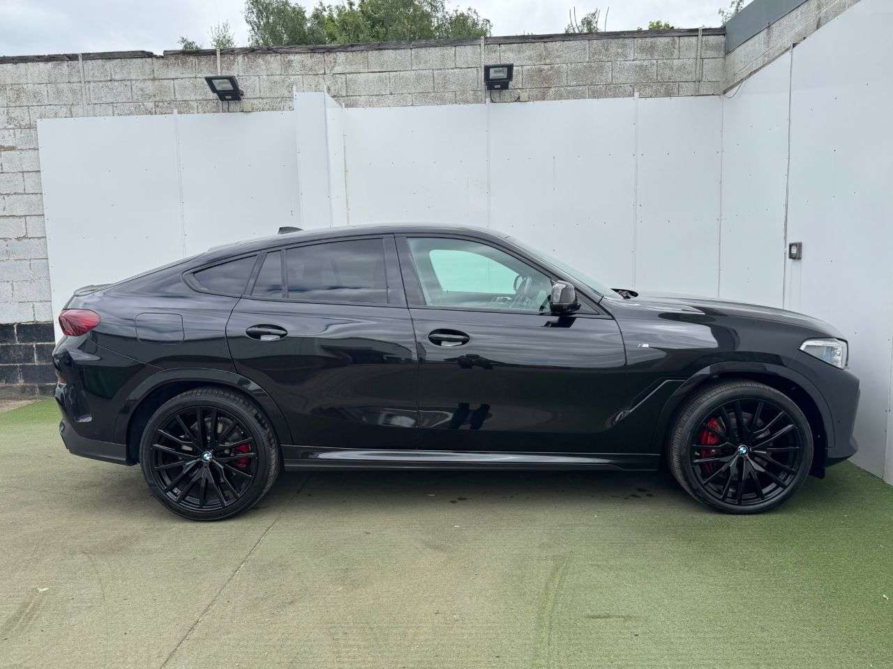 2022 BMW X6 2022 BMW X6