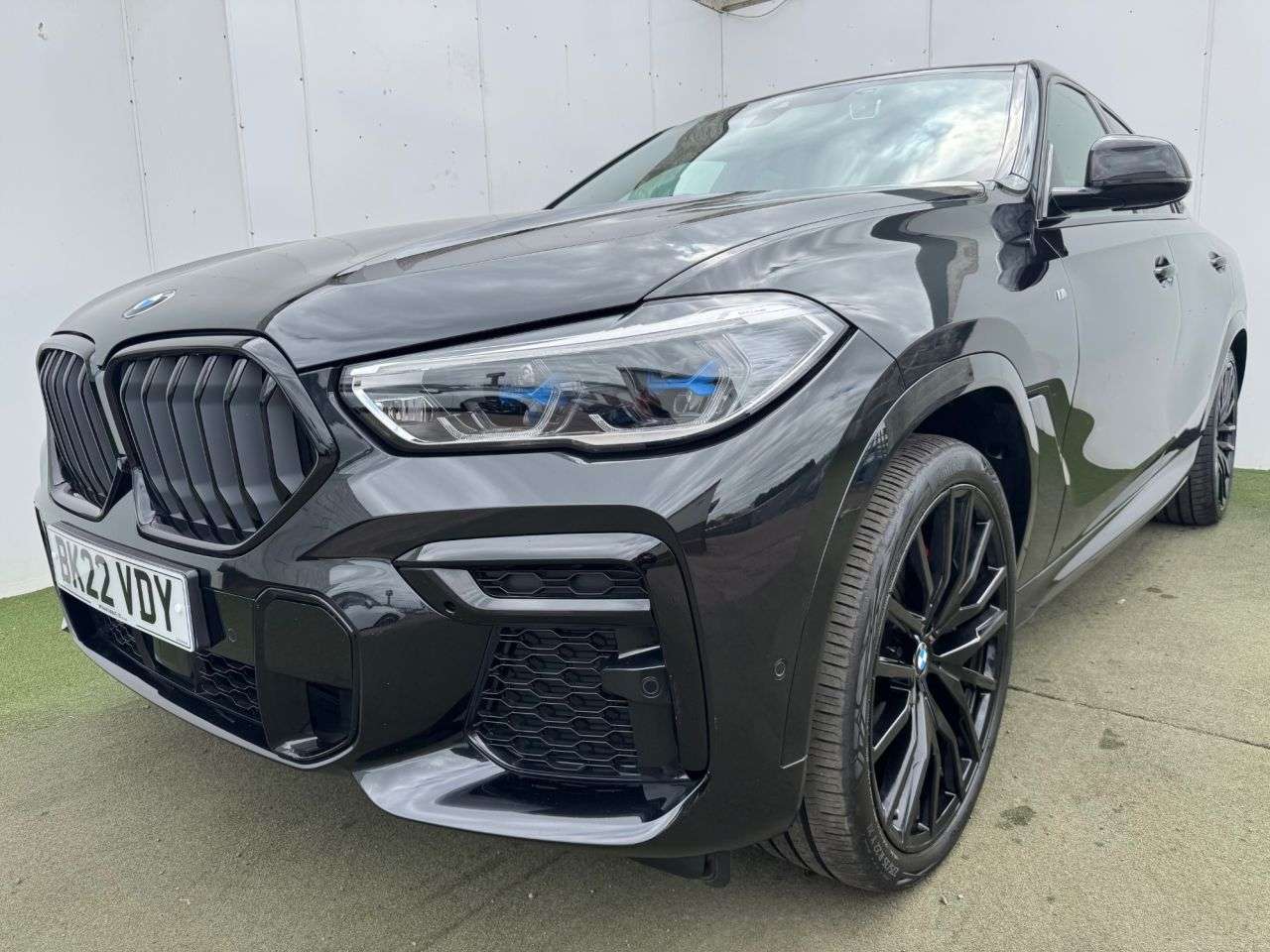 2022 BMW X6 2022 BMW X6