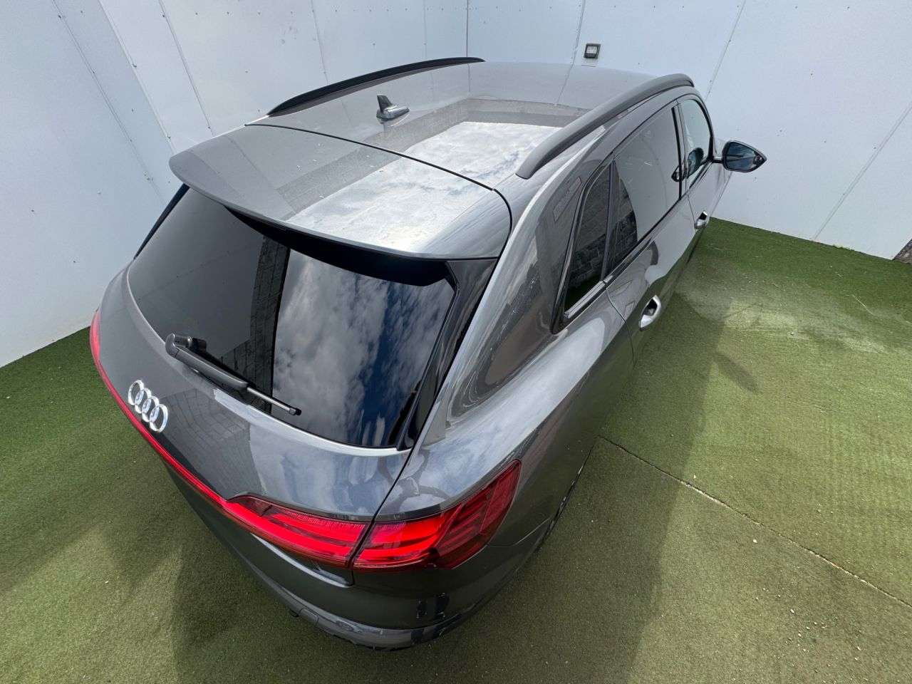 2022 AUDI E-TRON 2022 AUDI E-TRON