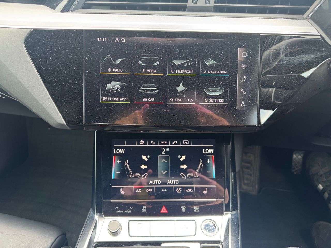 2022 AUDI E-TRON 2022 AUDI E-TRON