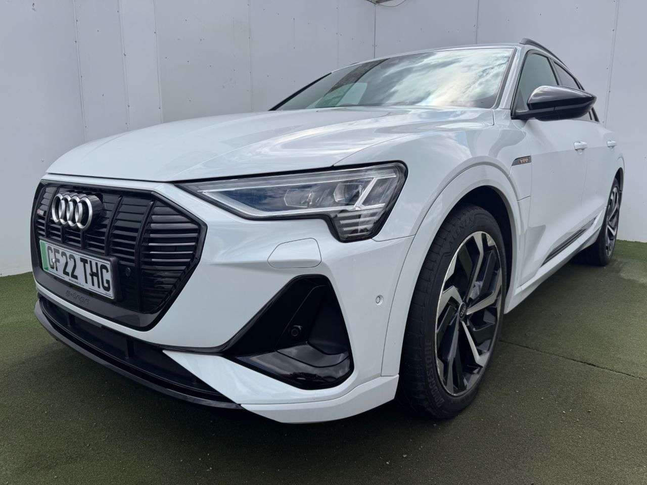 2022 AUDI E-TRON 2022 AUDI E-TRON