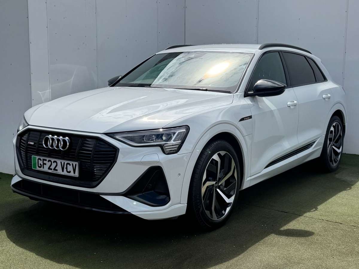 Check out this Audi E-tron 2022 Electric Automatic