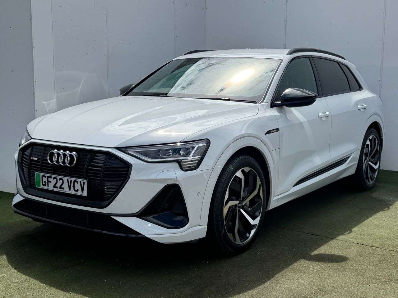 2022 AUDI E-TRON 2022 AUDI E-TRON