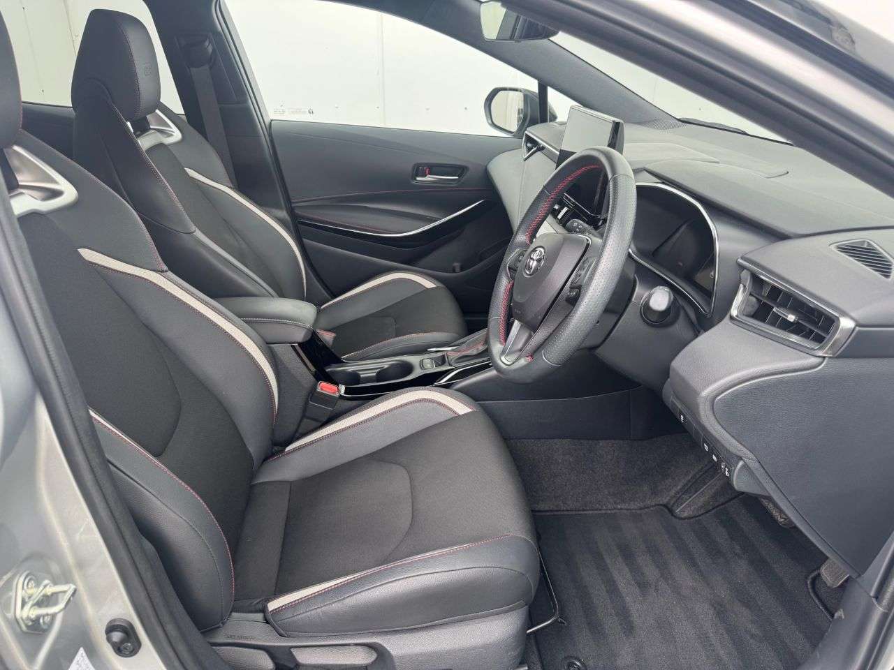 2024 TOYOTA COROLLA 2024 TOYOTA COROLLA