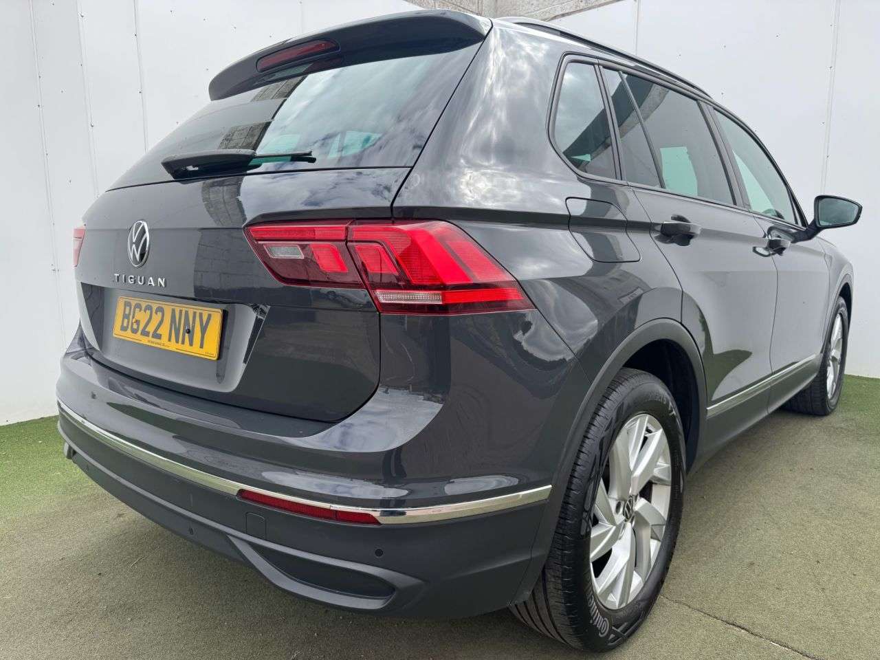 2022 VOLKSWAGEN TIGUAN 2022 VOLKSWAGEN TIGUAN