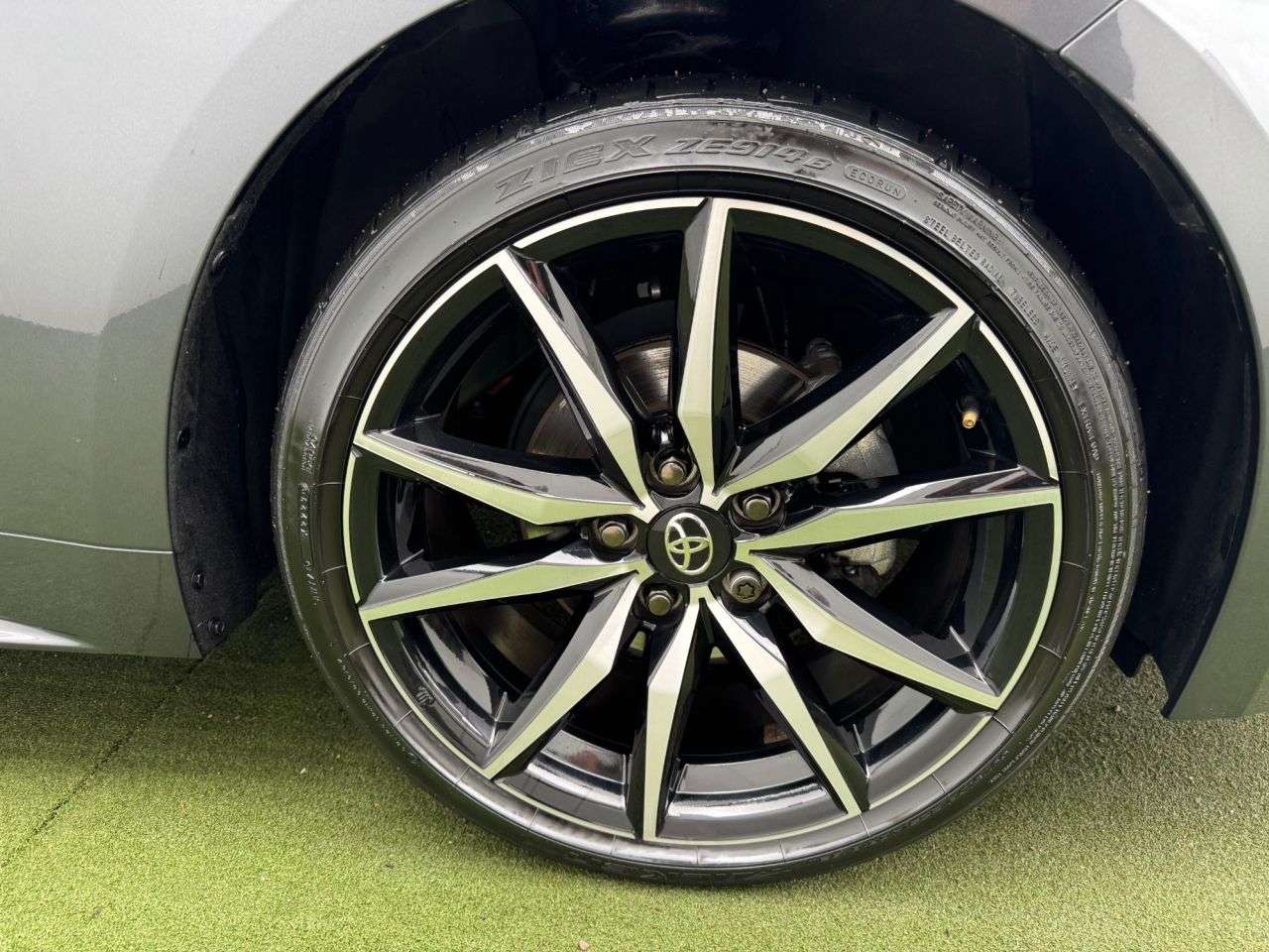 2024 TOYOTA COROLLA 2024 TOYOTA COROLLA