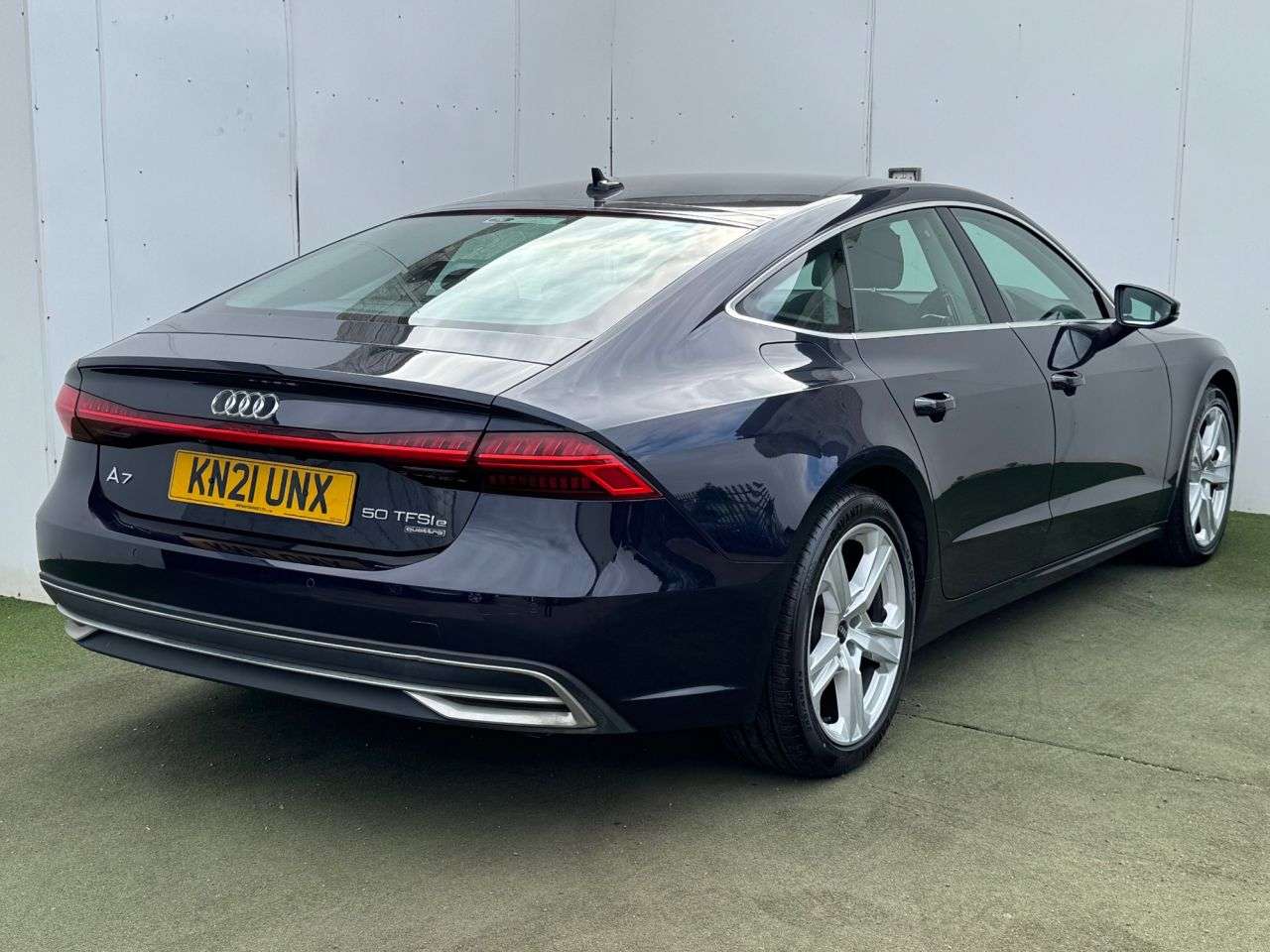 A 2021 AUDI A7 2.0 TFSIe 50 Sport Sportback 5dr Petrol Plug-in Hybrid S Tronic quattro Eur A 2021 AUDI A7 2.0 TFSIe 50 Sport Sportback 5dr Petrol Plug-in Hybrid S Tronic quattro Eur