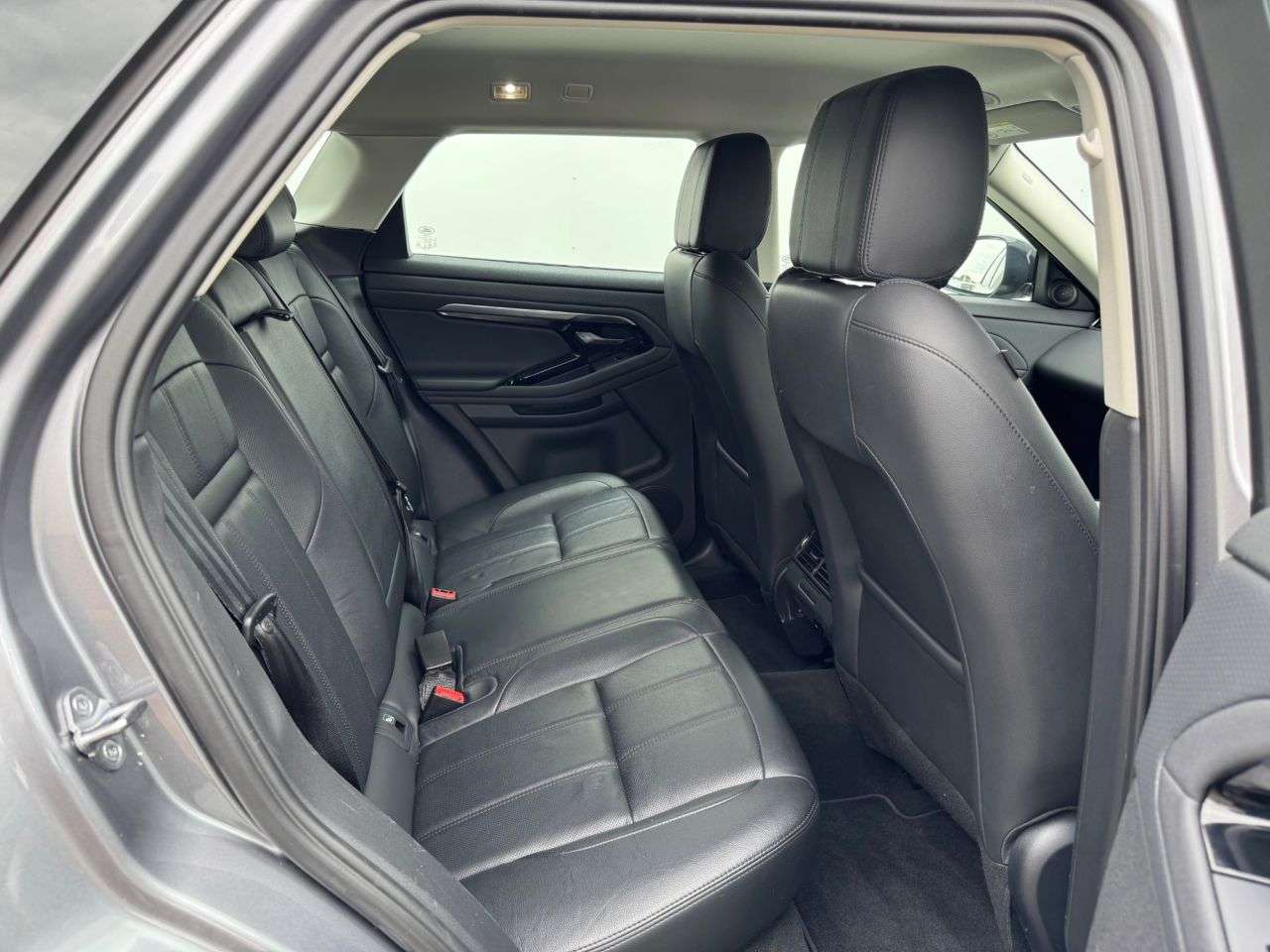 2021 LAND ROVER RANGE ROVER EVOQUE 2021 LAND ROVER RANGE ROVER EVOQUE