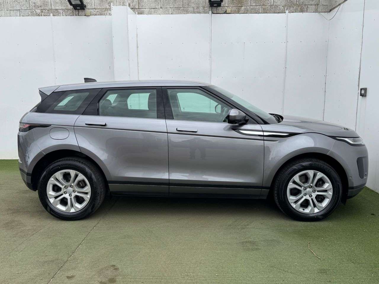 2021 LAND ROVER RANGE ROVER EVOQUE 2021 LAND ROVER RANGE ROVER EVOQUE