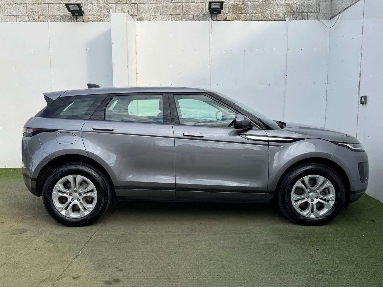 2021 LAND ROVER RANGE ROVER EVOQUE 2021 LAND ROVER RANGE ROVER EVOQUE