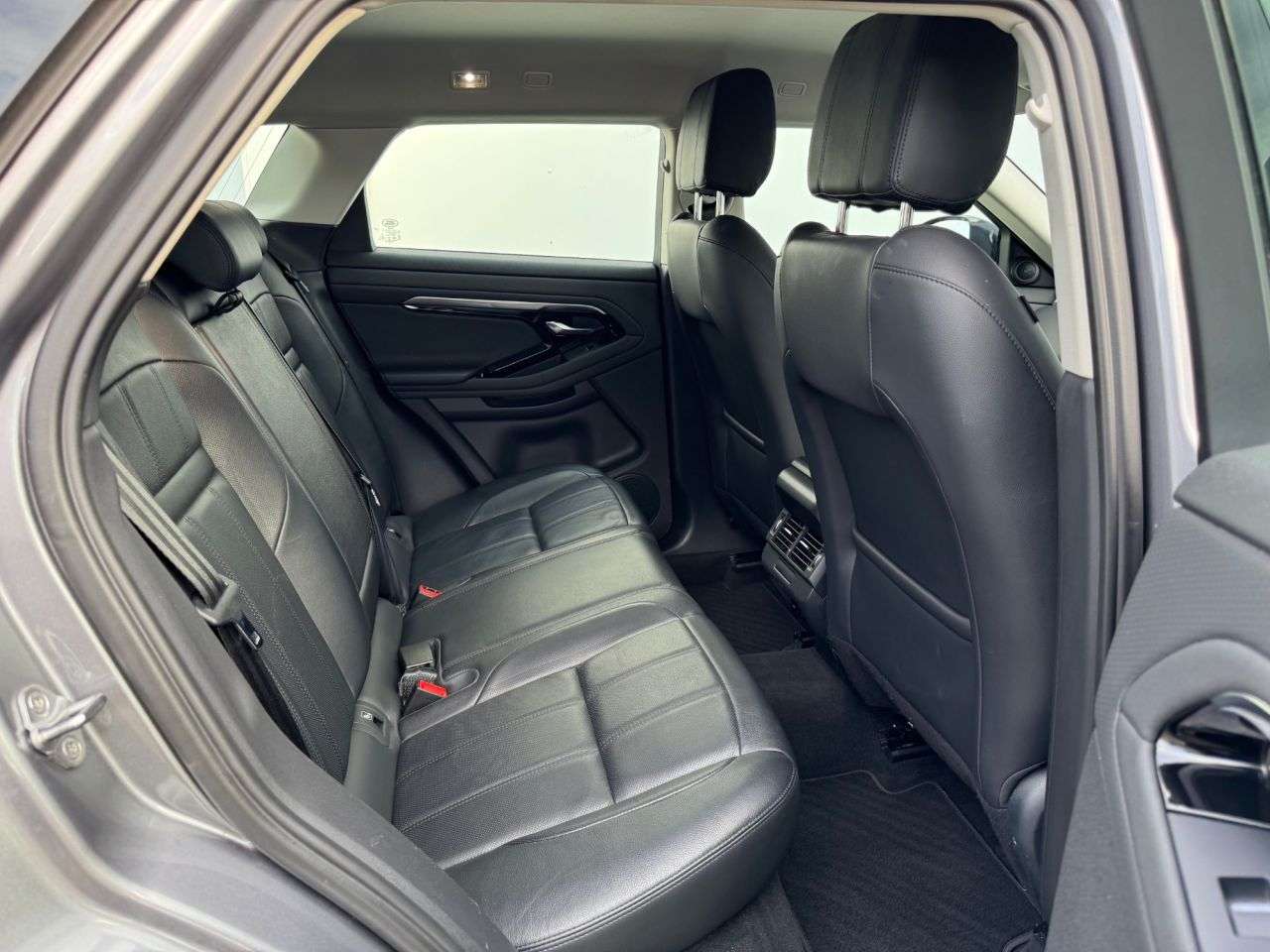 2021 LAND ROVER RANGE ROVER EVOQUE 2021 LAND ROVER RANGE ROVER EVOQUE