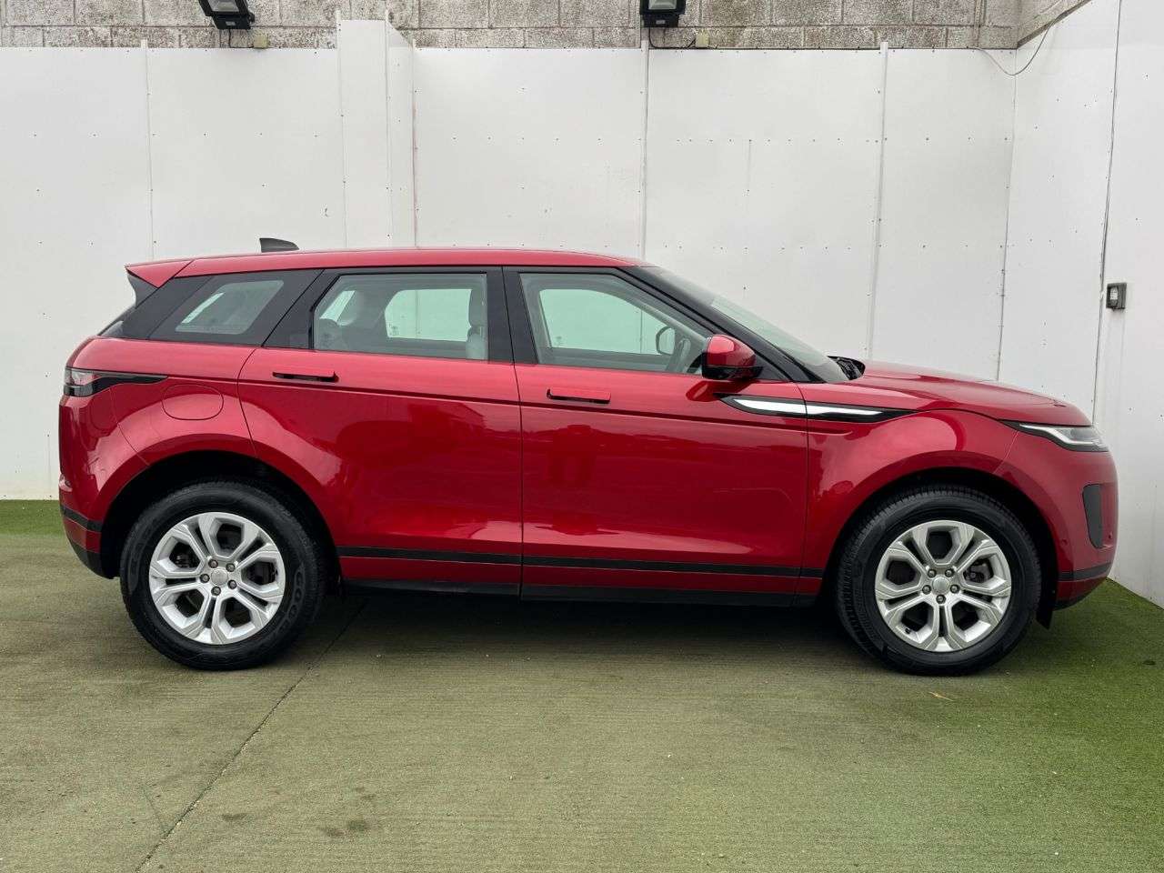 2021 LAND ROVER RANGE ROVER EVOQUE 2021 LAND ROVER RANGE ROVER EVOQUE