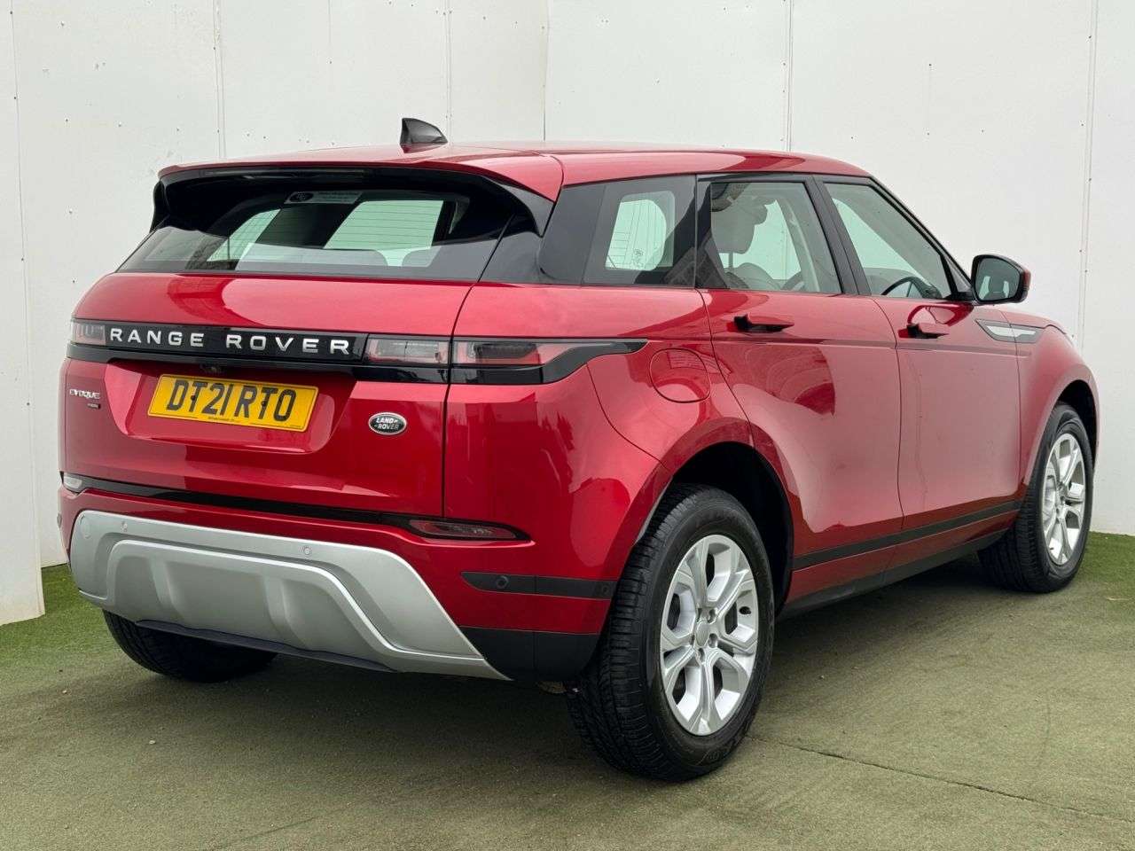 2021 LAND ROVER RANGE ROVER EVOQUE 2021 LAND ROVER RANGE ROVER EVOQUE