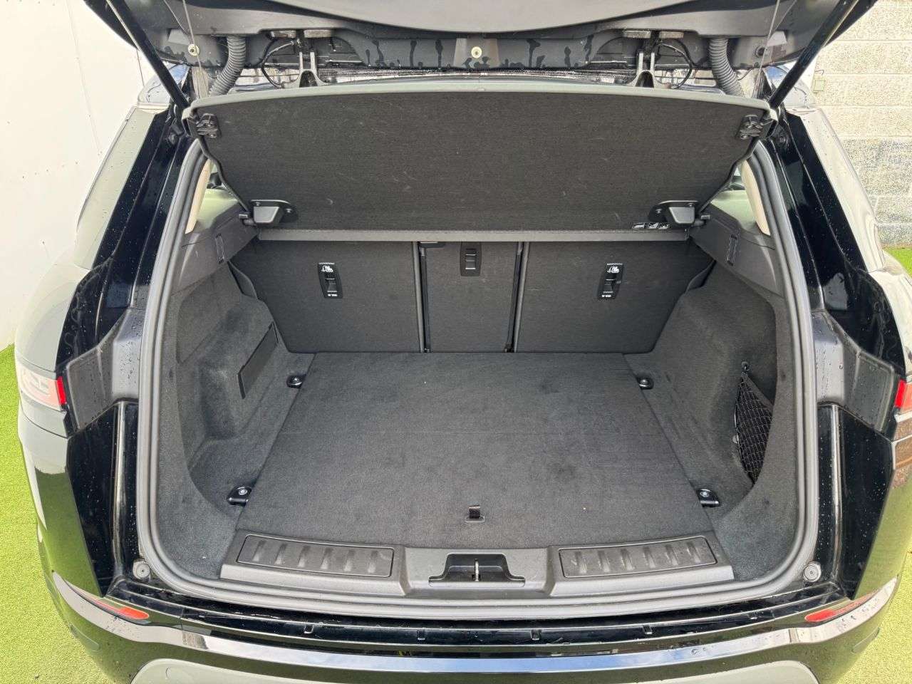 2021 LAND ROVER RANGE ROVER EVOQUE 2021 LAND ROVER RANGE ROVER EVOQUE