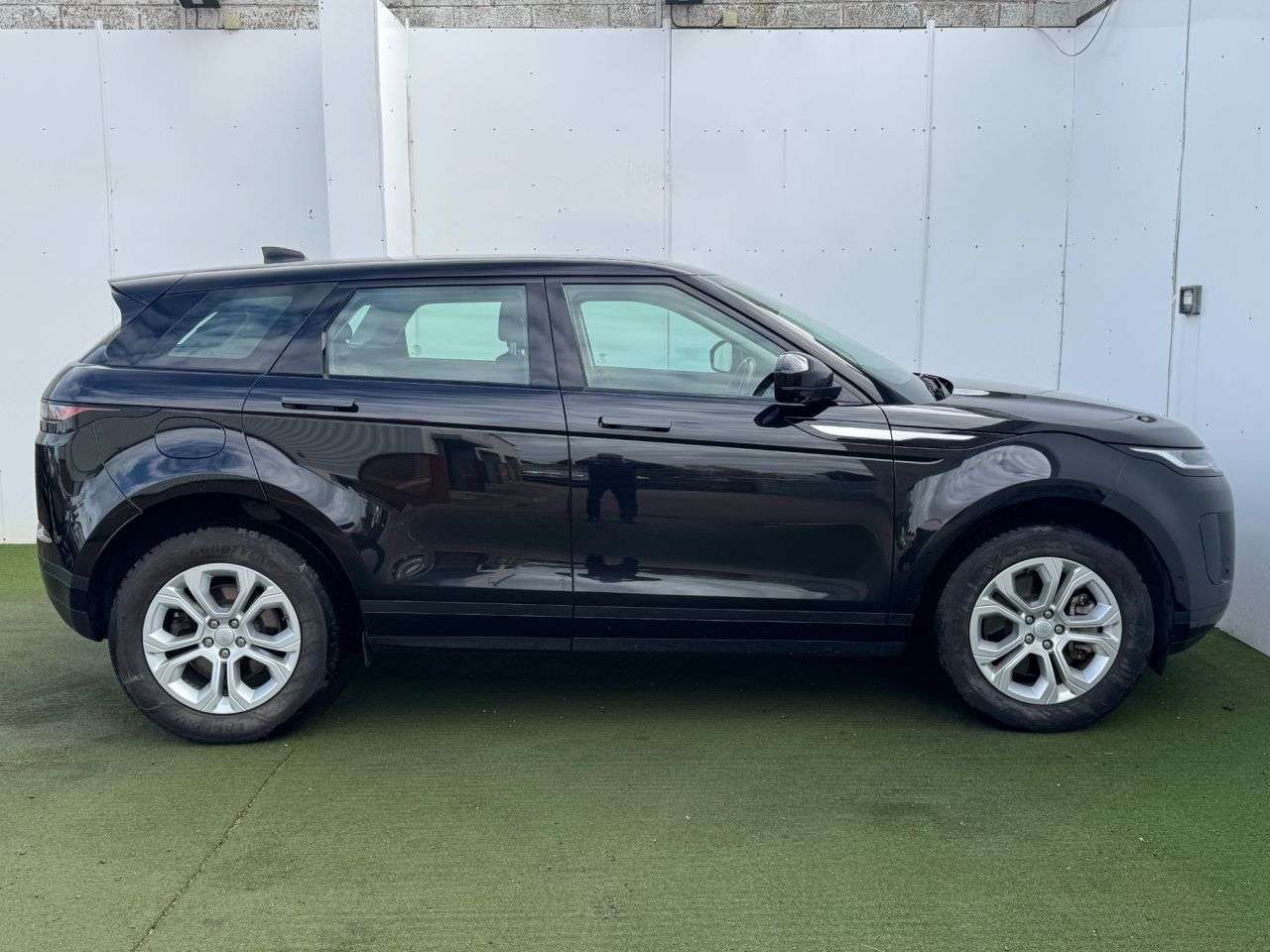 2021 LAND ROVER RANGE ROVER EVOQUE 2021 LAND ROVER RANGE ROVER EVOQUE