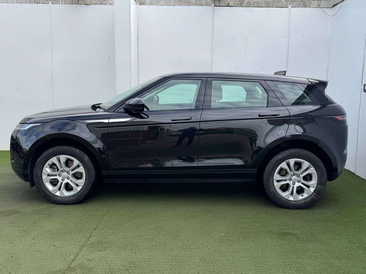 2021 LAND ROVER RANGE ROVER EVOQUE 2021 LAND ROVER RANGE ROVER EVOQUE