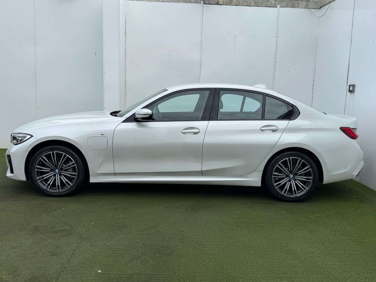 2021 BMW 3 SERIES 2021 BMW 3 SERIES