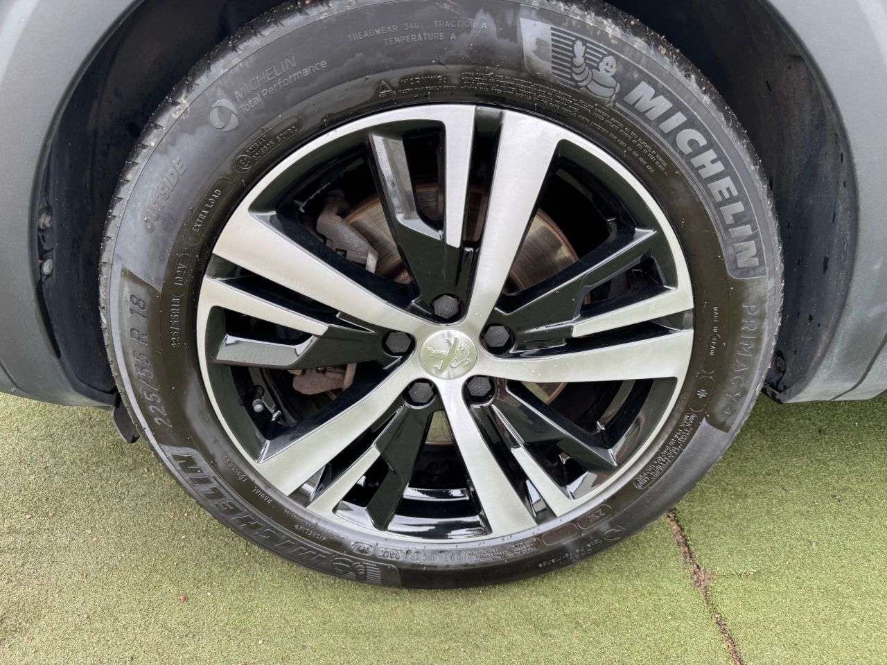 2021 PEUGEOT 3008 2021 PEUGEOT 3008