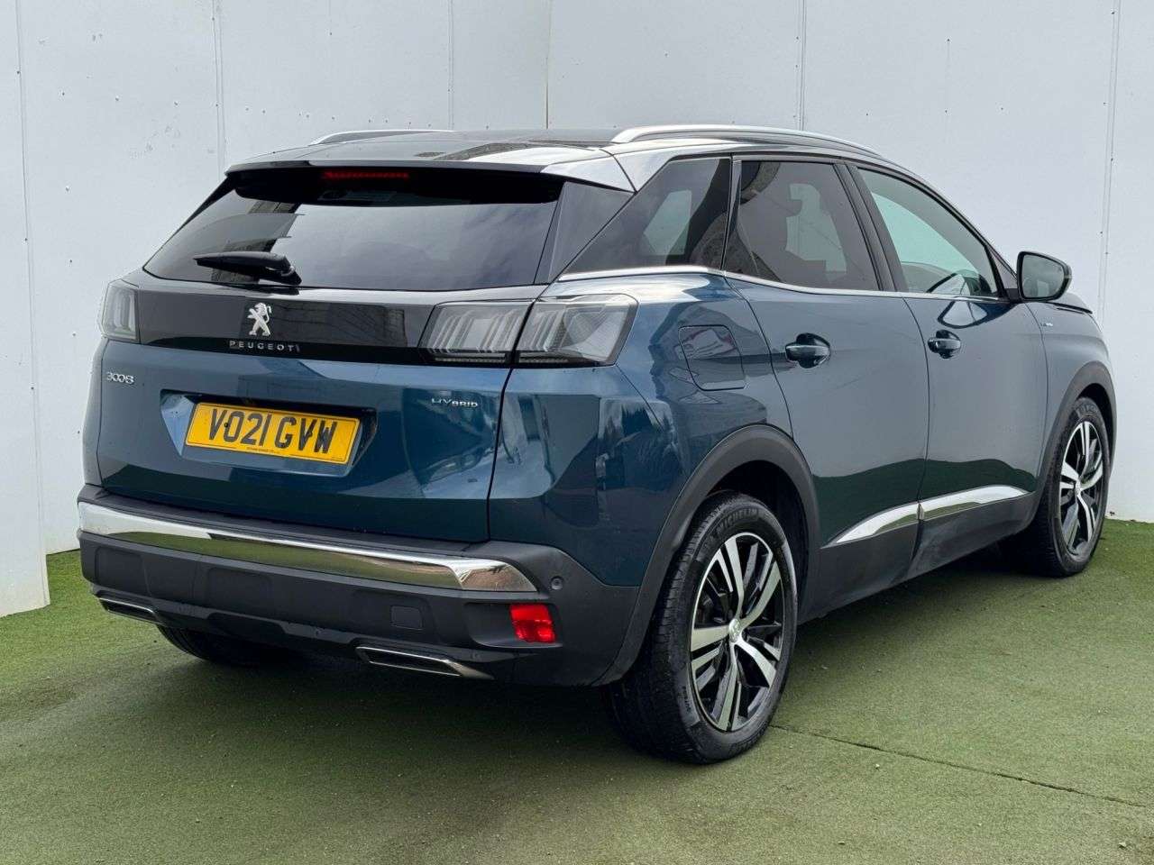 2021 PEUGEOT 3008 2021 PEUGEOT 3008