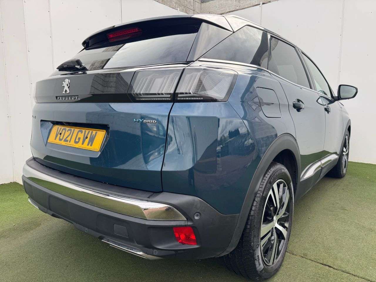 2021 PEUGEOT 3008 2021 PEUGEOT 3008