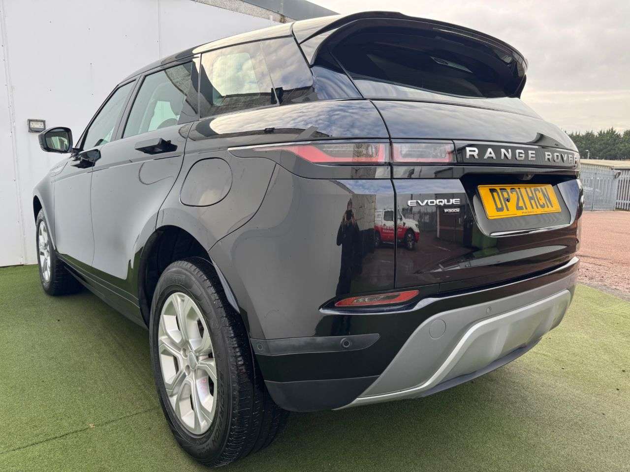 2021 LAND ROVER RANGE ROVER EVOQUE 2021 LAND ROVER RANGE ROVER EVOQUE