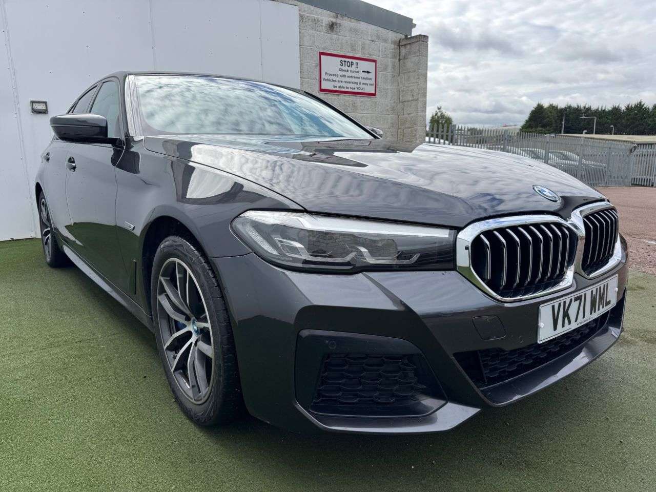 2021 BMW 5 SERIES 2021 BMW 5 SERIES