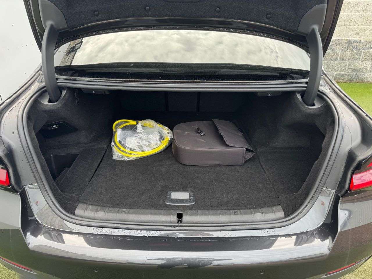 2021 BMW 5 SERIES 2021 BMW 5 SERIES