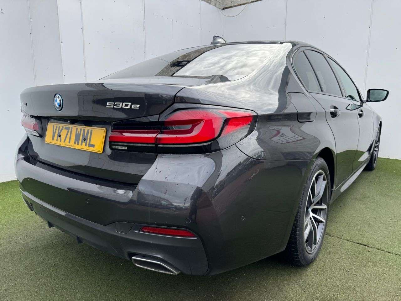 2021 BMW 5 SERIES 2021 BMW 5 SERIES