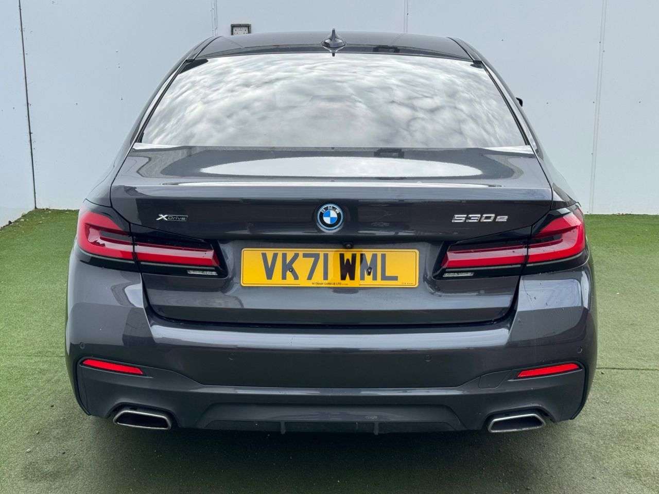 2021 BMW 5 SERIES 2021 BMW 5 SERIES