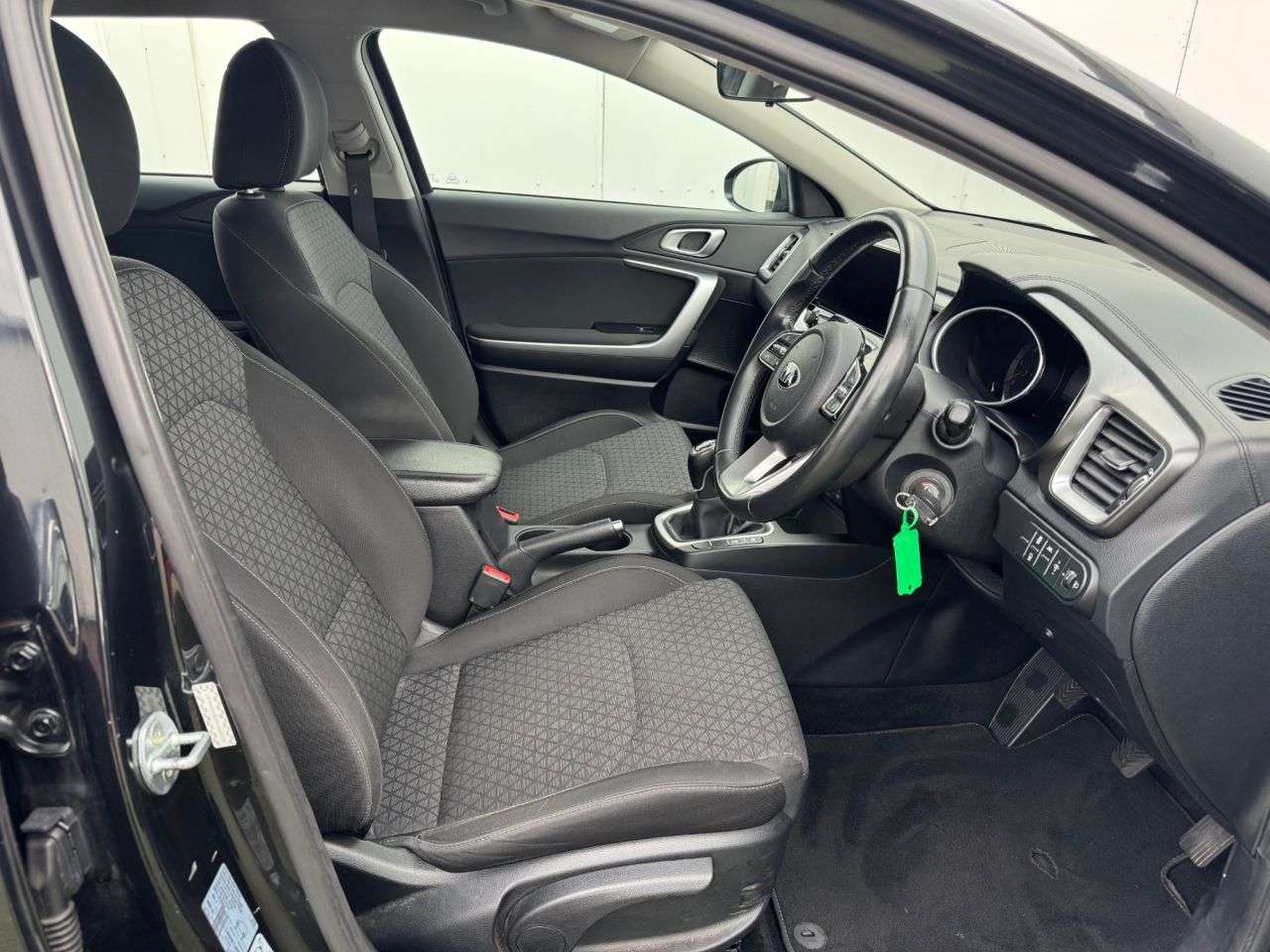 2021 KIA CEED 2021 KIA CEED
