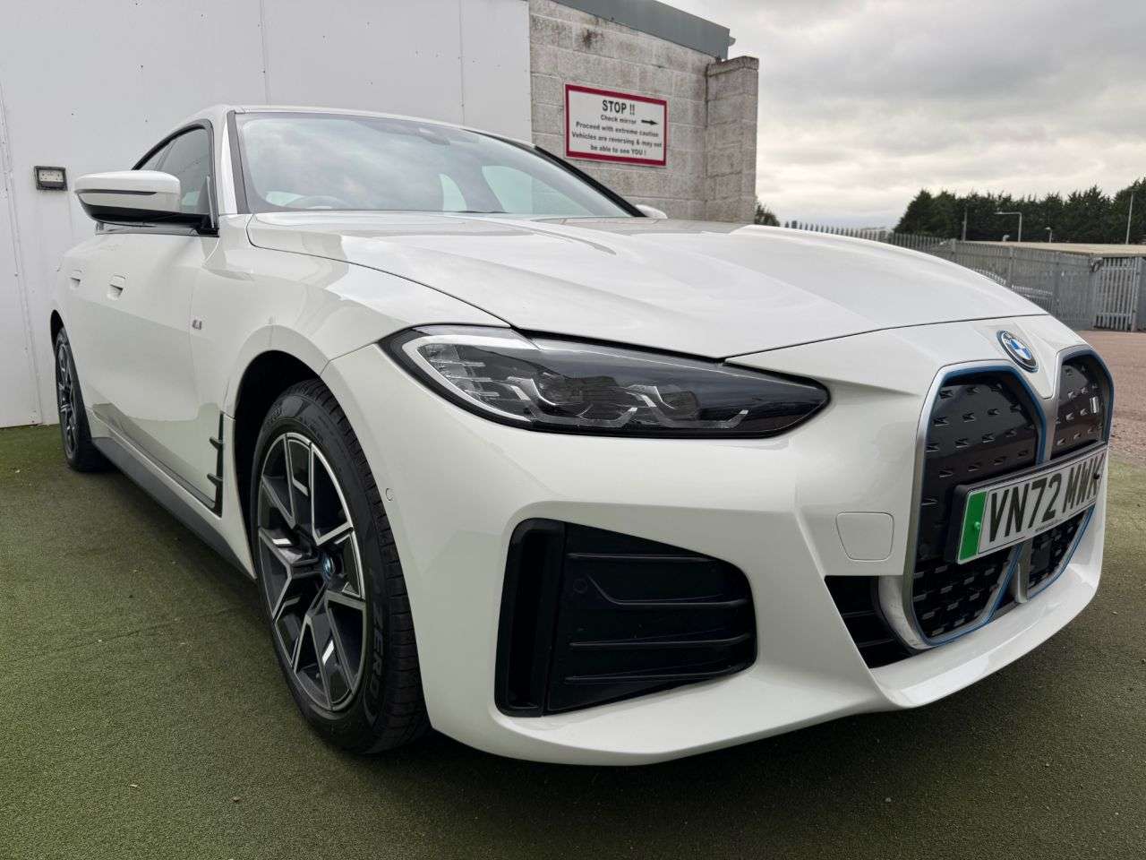 2022 BMW I4 2022 BMW I4