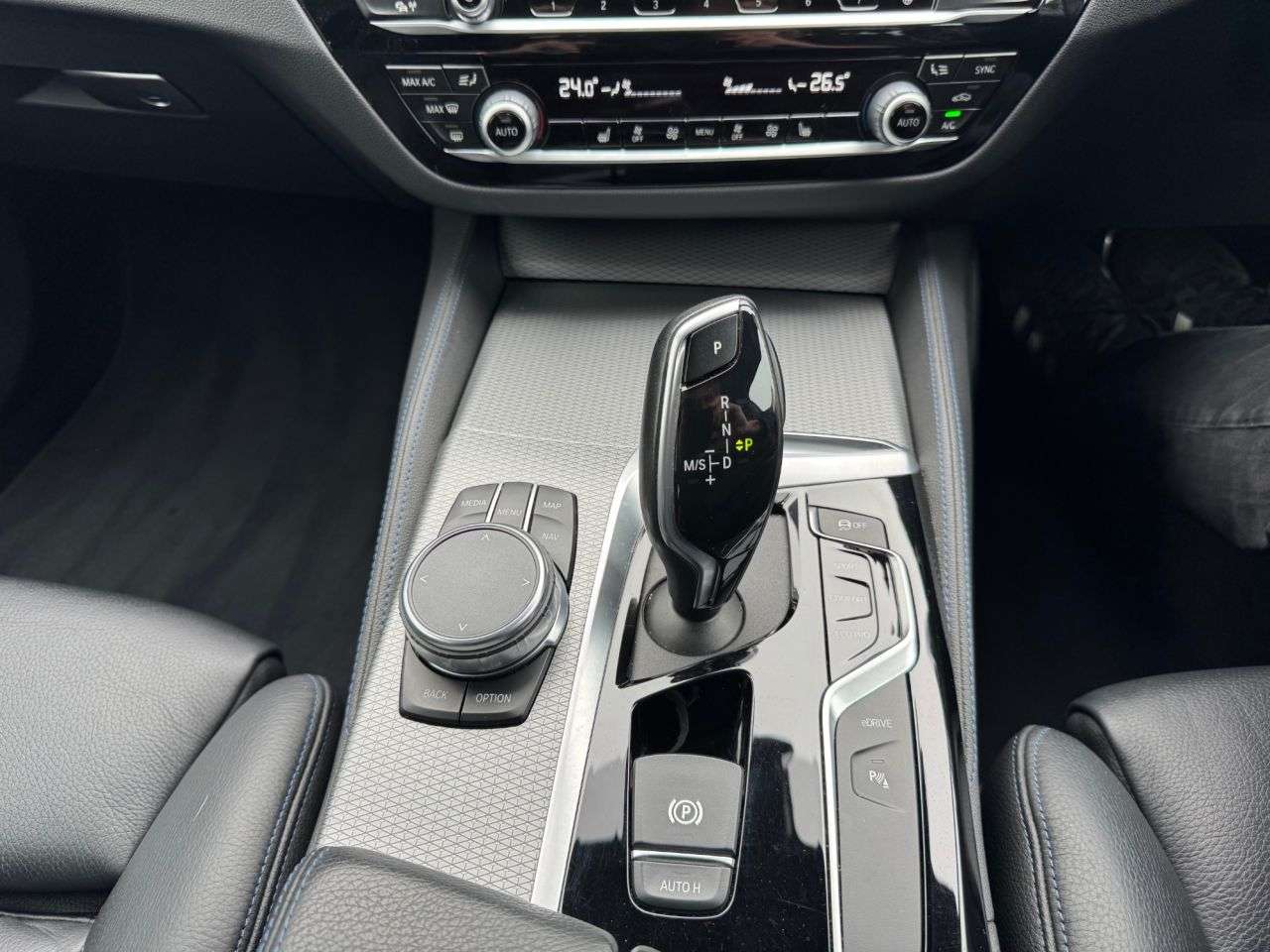 2018 BMW 5 SERIES 2018 BMW 5 SERIES