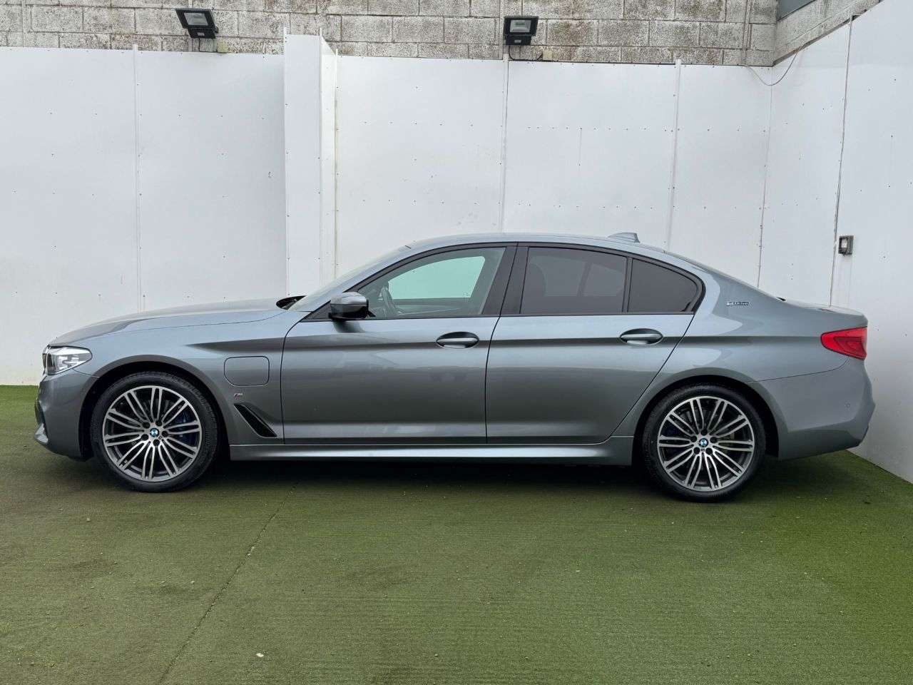 2018 BMW 5 SERIES 2018 BMW 5 SERIES