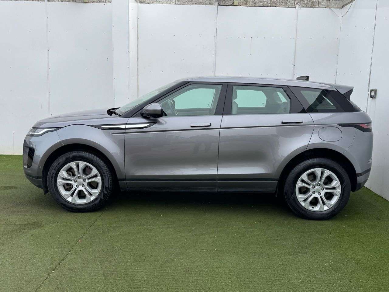 2021 LAND ROVER RANGE ROVER EVOQUE 2021 LAND ROVER RANGE ROVER EVOQUE