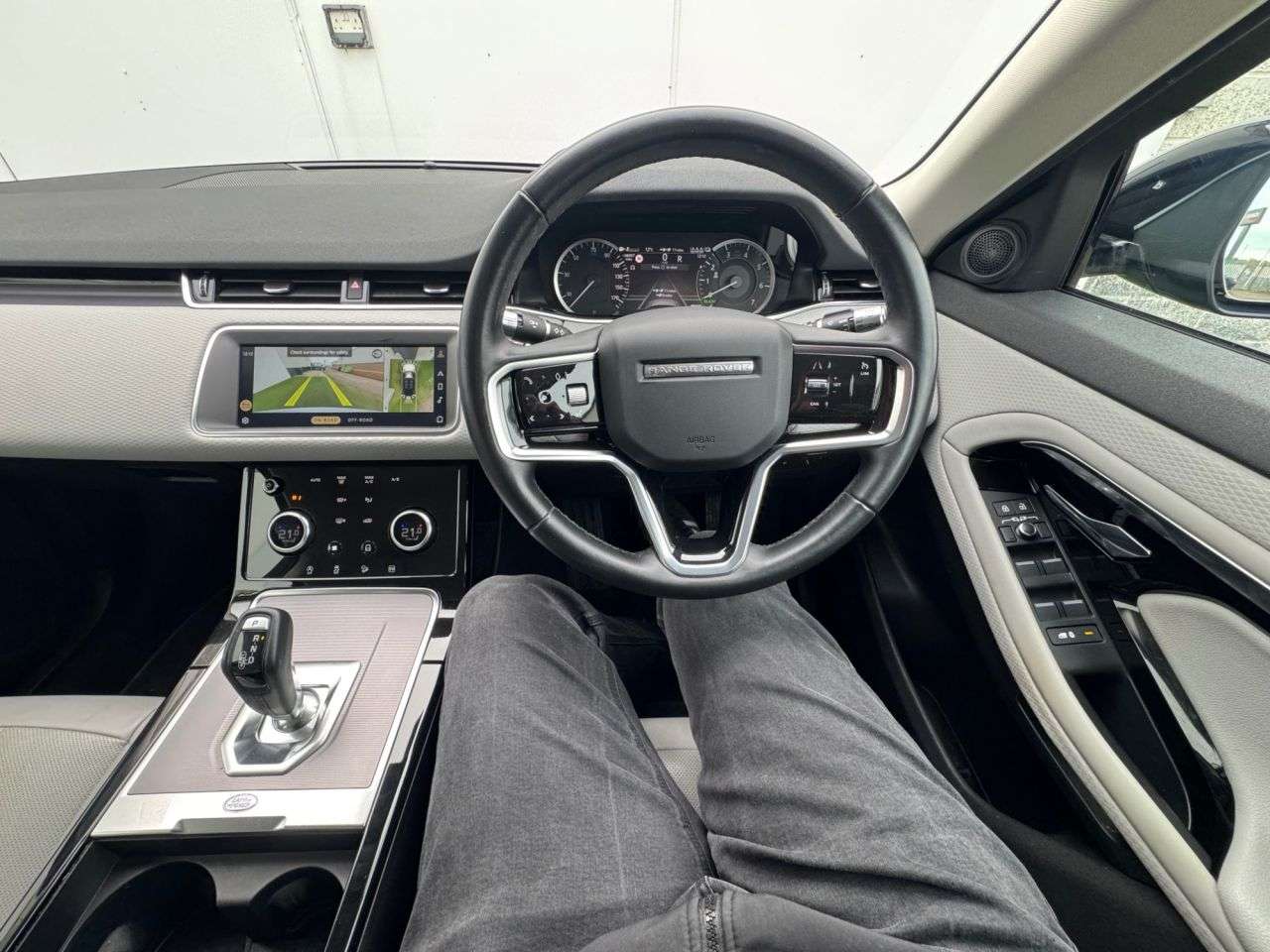 2021 LAND ROVER RANGE ROVER EVOQUE 2021 LAND ROVER RANGE ROVER EVOQUE