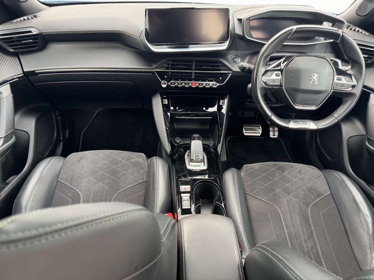 2021 PEUGEOT 2008 2021 PEUGEOT 2008