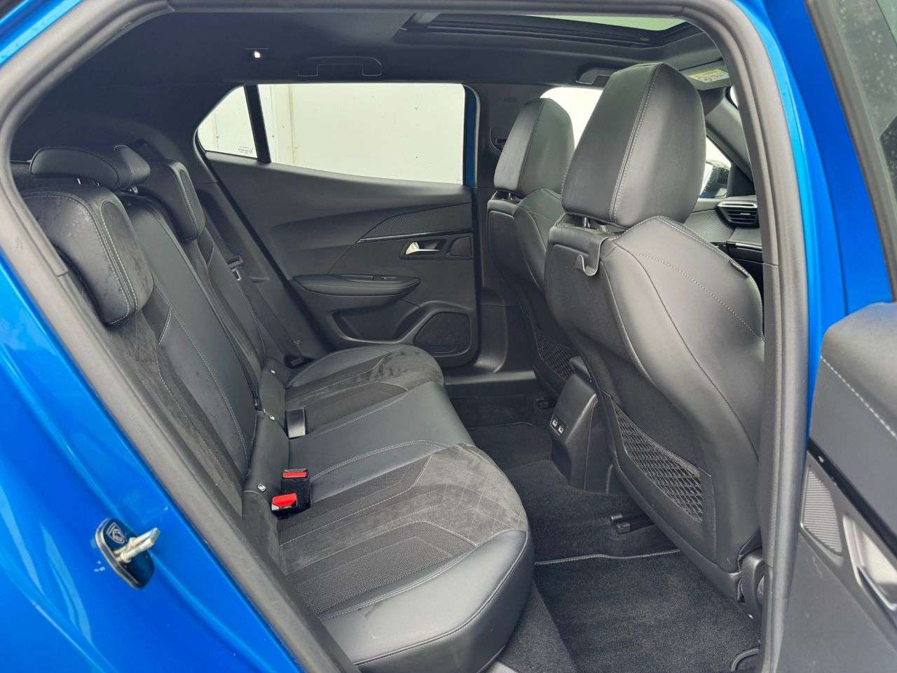 2021 PEUGEOT 2008 2021 PEUGEOT 2008