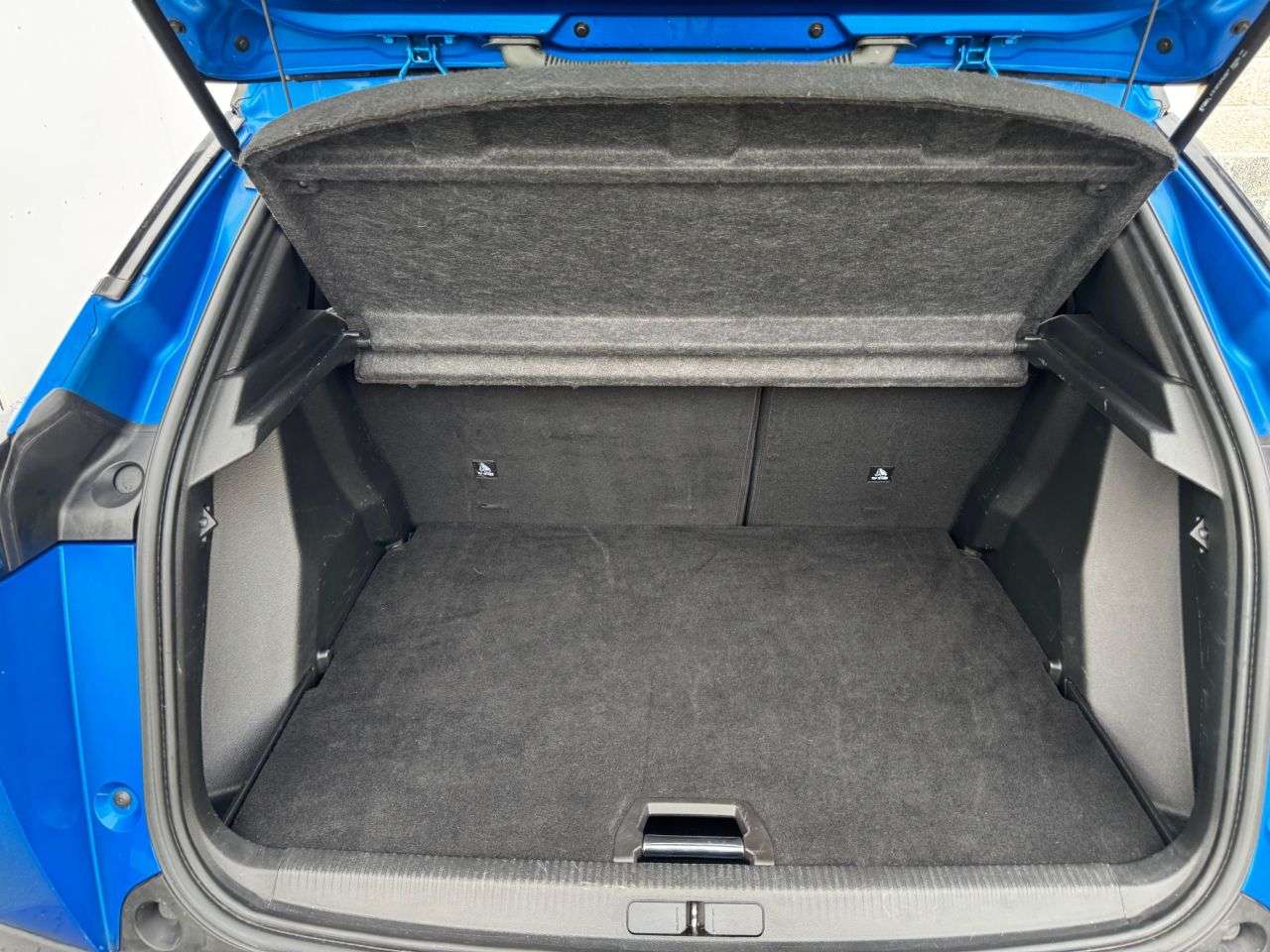 2021 PEUGEOT 2008 2021 PEUGEOT 2008