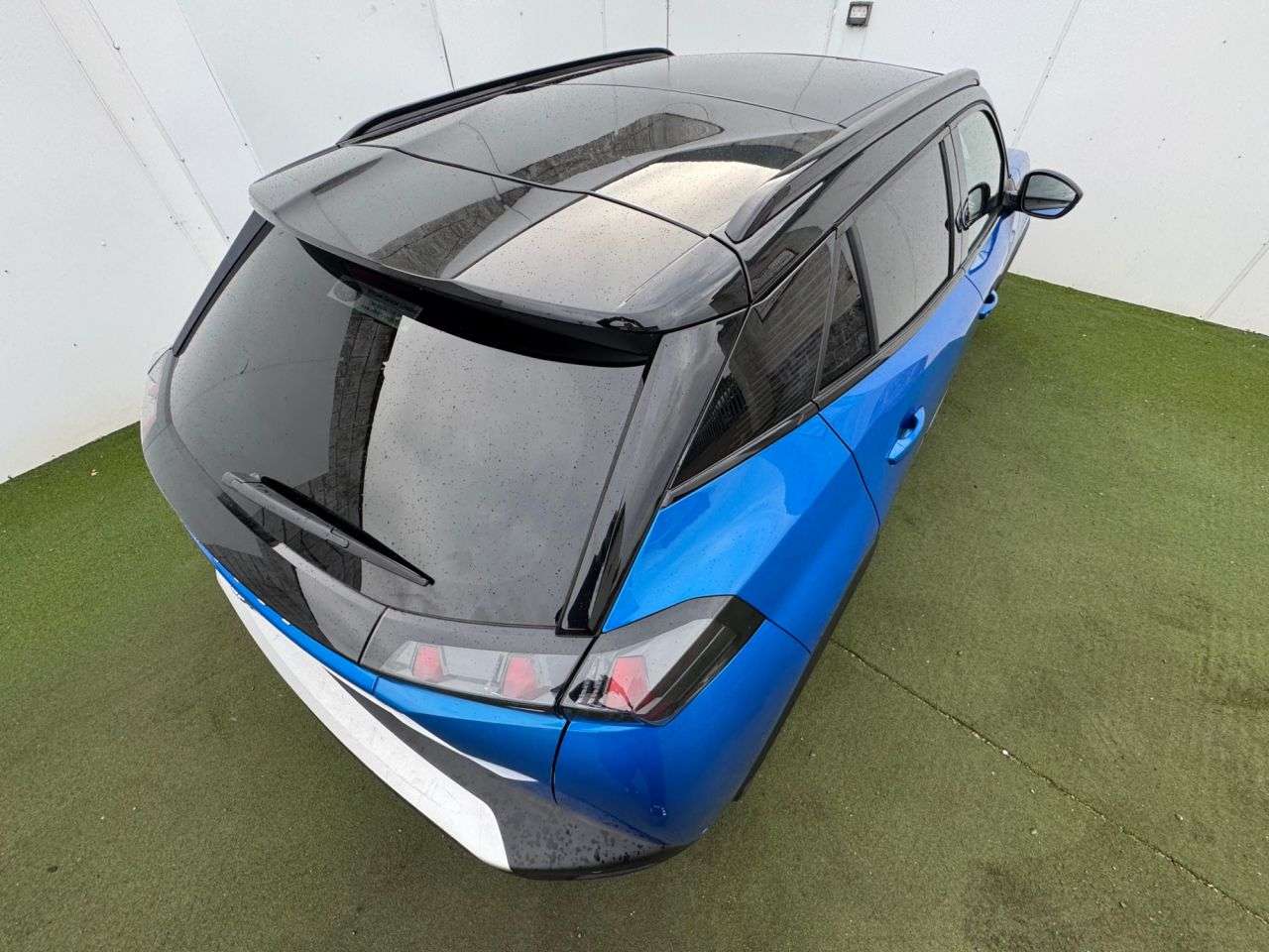 2021 PEUGEOT 2008 2021 PEUGEOT 2008