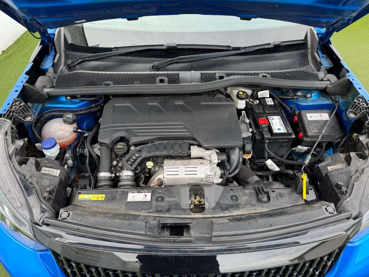 2021 PEUGEOT 2008 2021 PEUGEOT 2008