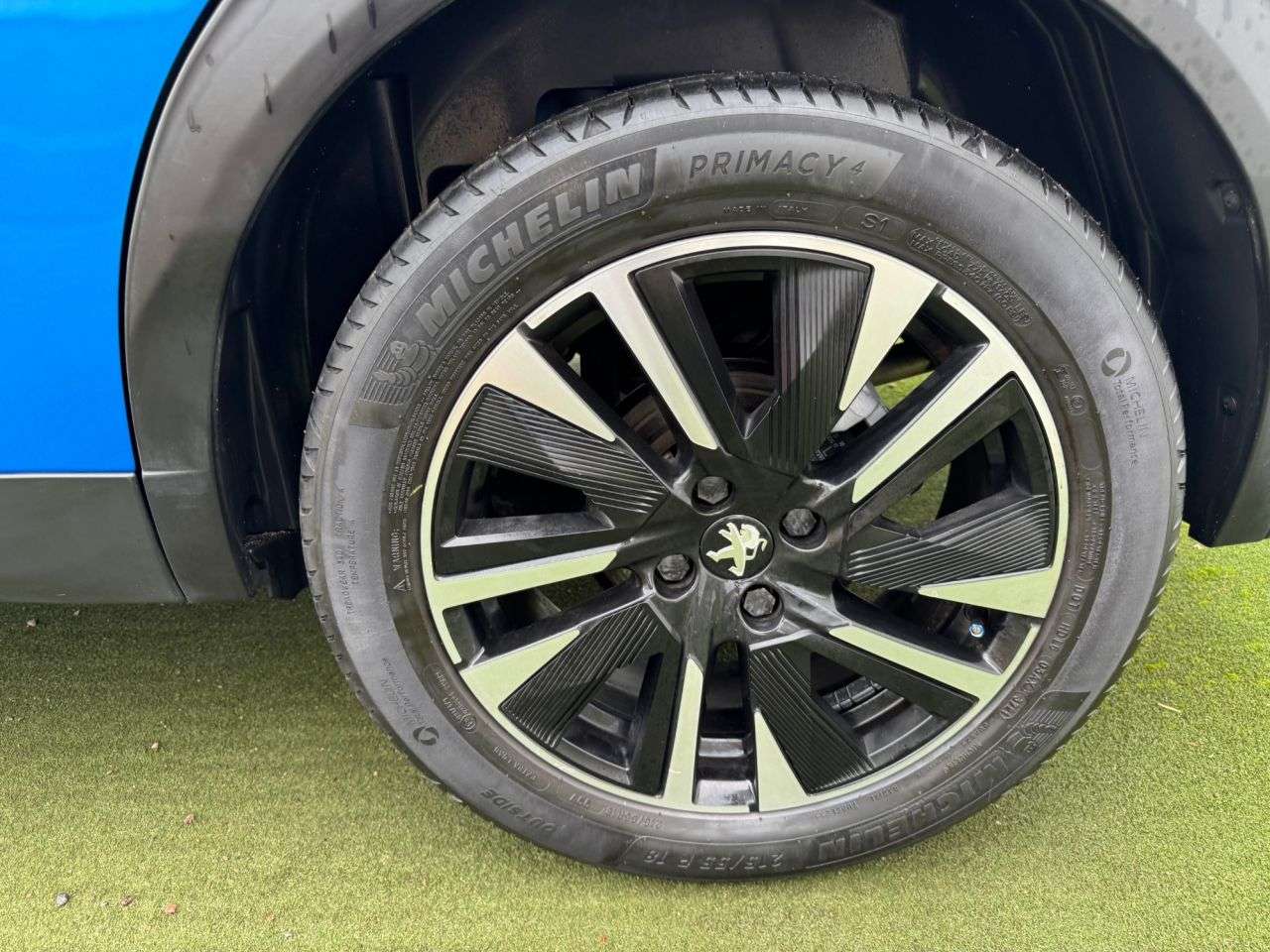 2021 PEUGEOT 2008 2021 PEUGEOT 2008