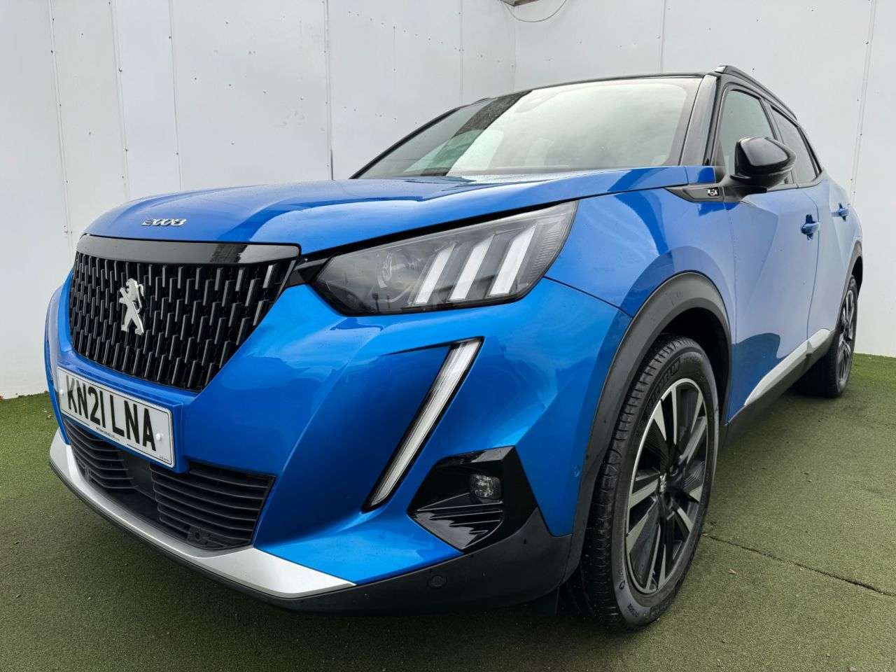 2021 PEUGEOT 2008 2021 PEUGEOT 2008