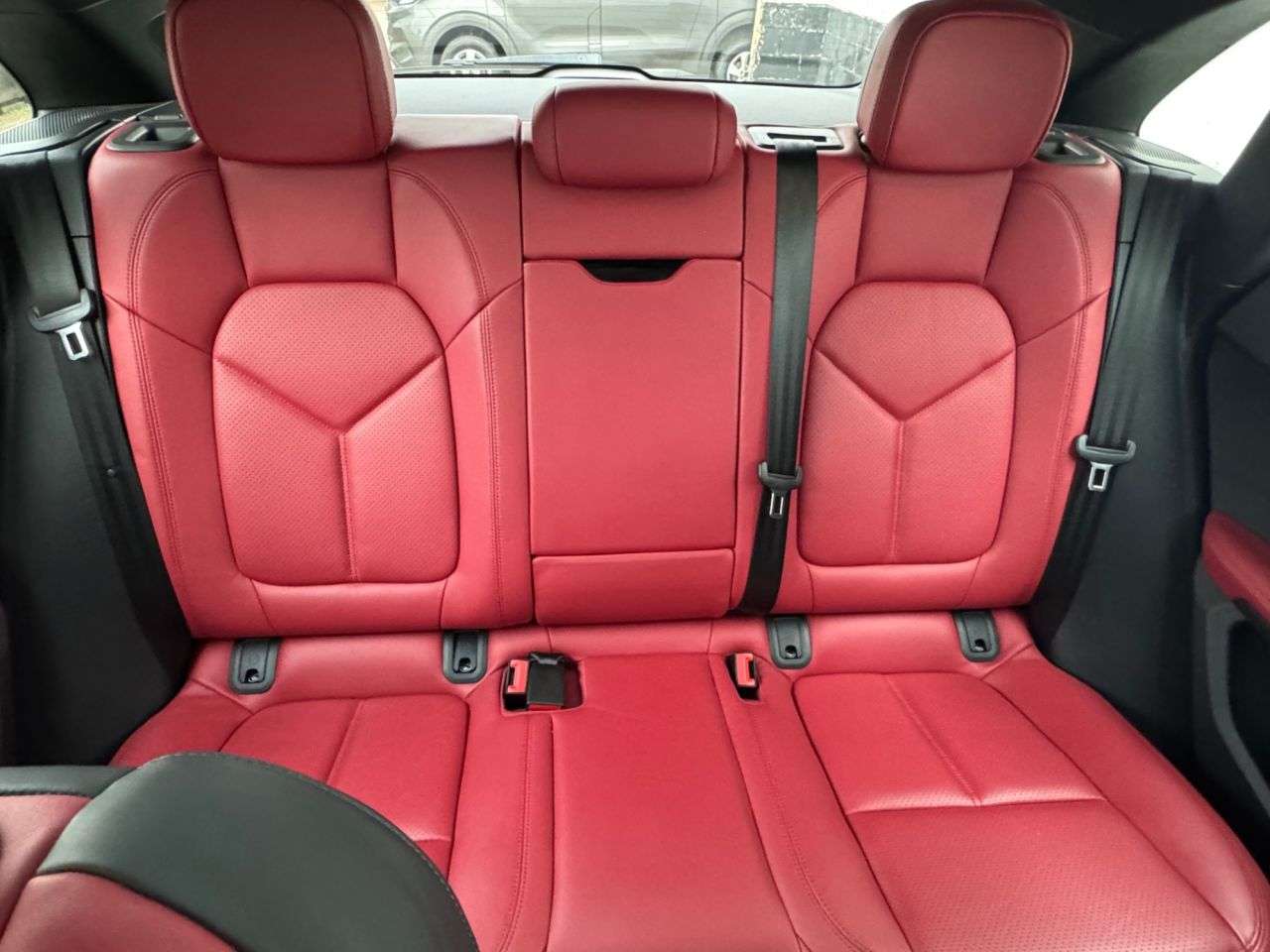 2020 PORSCHE MACAN 2020 PORSCHE MACAN