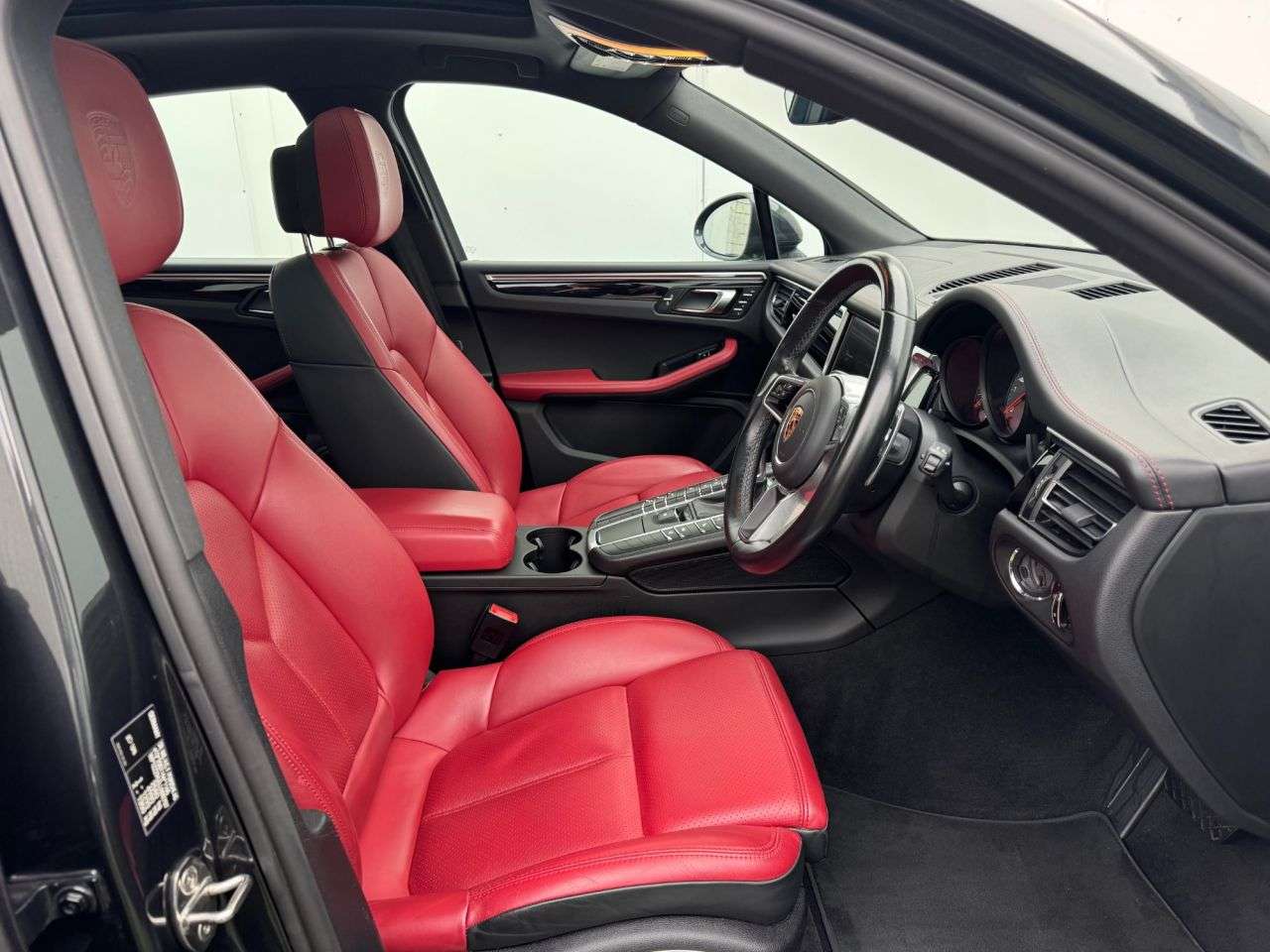 2020 PORSCHE MACAN 2020 PORSCHE MACAN