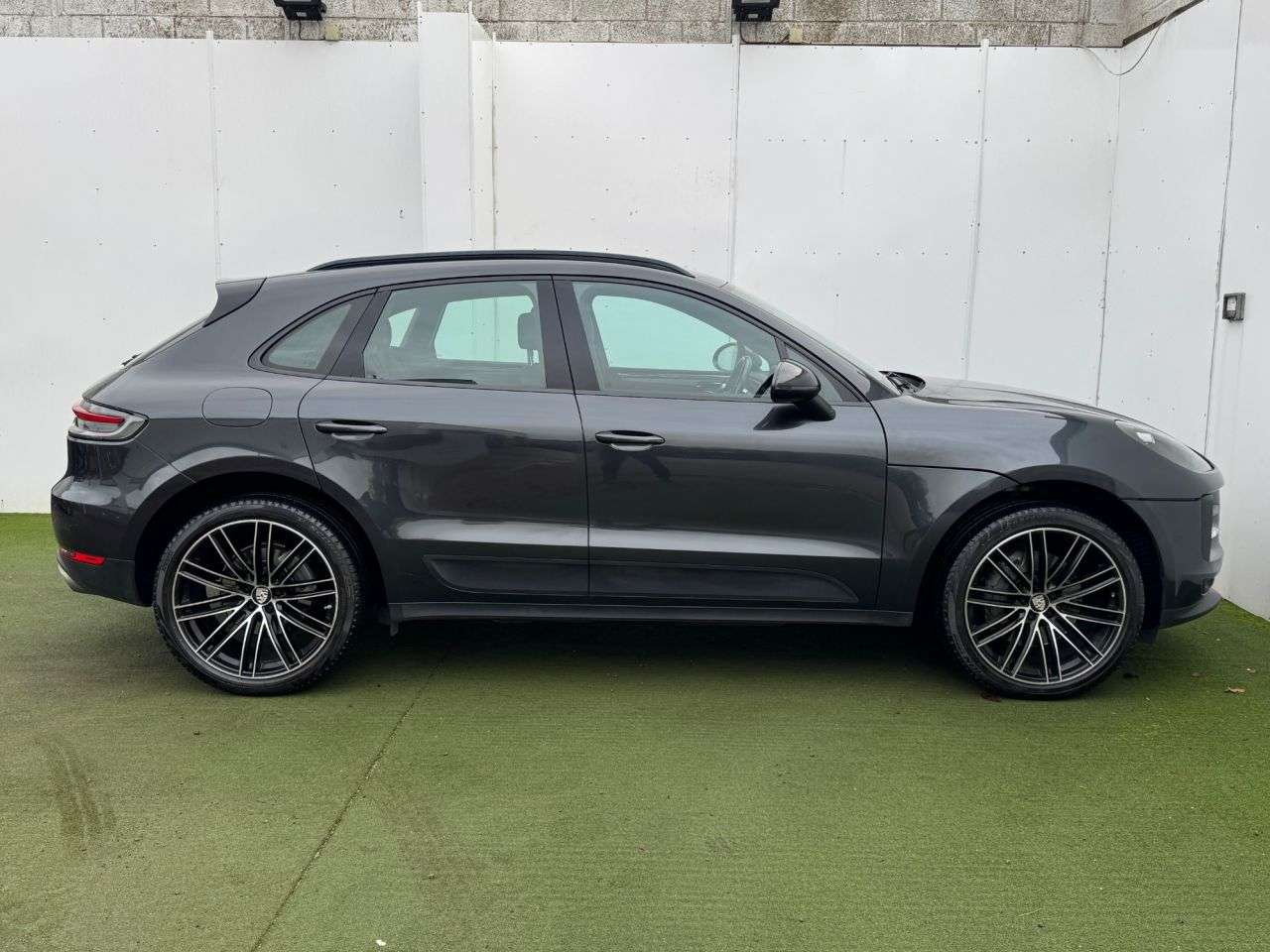 2020 PORSCHE MACAN 2020 PORSCHE MACAN