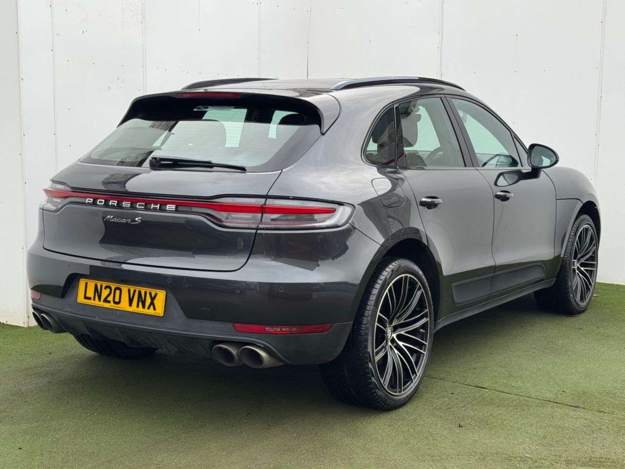 2020 PORSCHE MACAN 2020 PORSCHE MACAN